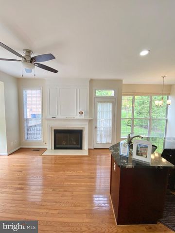 81 ARELL CT, Alexandria, VA 22304