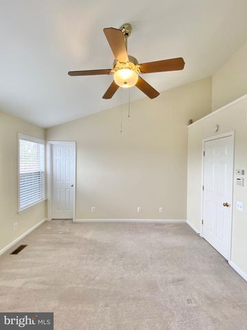 81 ARELL CT, Alexandria, VA 22304