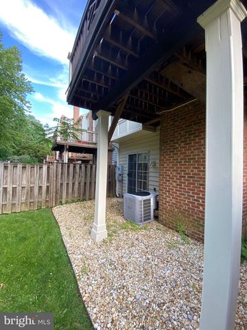 81 ARELL CT, Alexandria, VA 22304