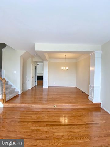 81 ARELL CT, Alexandria, VA 22304