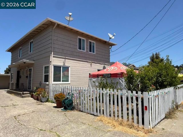 2227 Warner Ave, Oakland, CA 94603