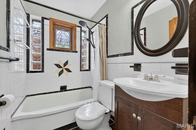 5706 Nottingham Avenue, St Louis, MO 63109
