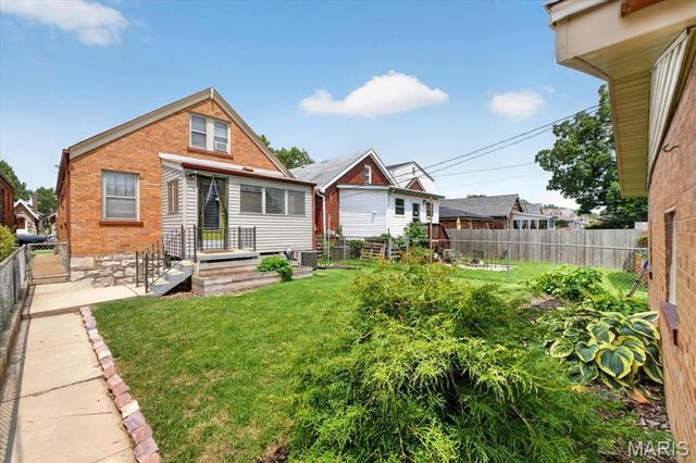 5706 Nottingham Avenue, St Louis, MO 63109