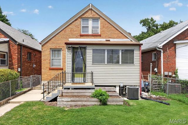 5706 Nottingham Avenue, St Louis, MO 63109