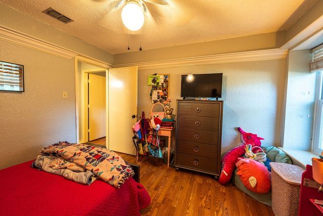 6852 Megan Lane, North Richland Hills, TX 76182