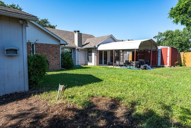 6852 Megan Lane, North Richland Hills, TX 76182
