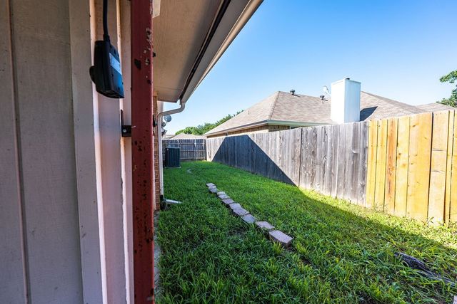 6852 Megan Lane, North Richland Hills, TX 76182