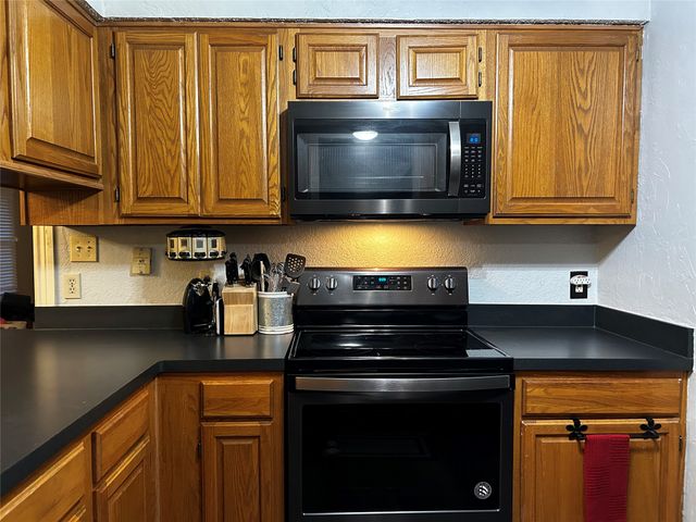 6852 Megan Lane, North Richland Hills, TX 76182