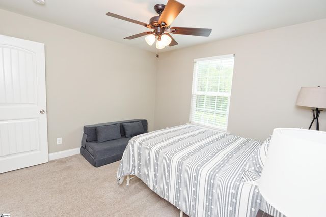 209 Nanie Myree Lane, Wellford, SC 29385