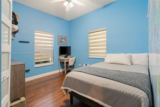 120 Coco Plum Rd S, Key Largo, FL 33037