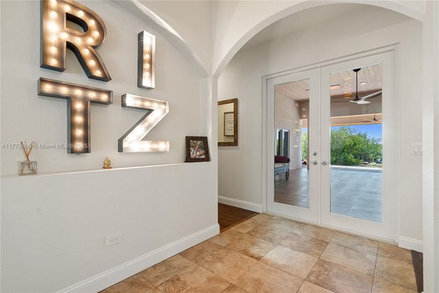 120 Coco Plum Rd S, Key Largo, FL 33037