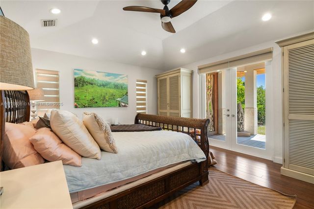 120 Coco Plum Rd S, Key Largo, FL 33037