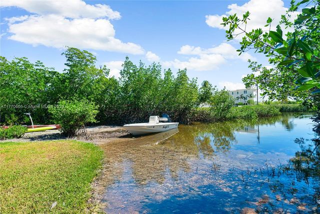 120 Coco Plum Rd S, Key Largo, FL 33037