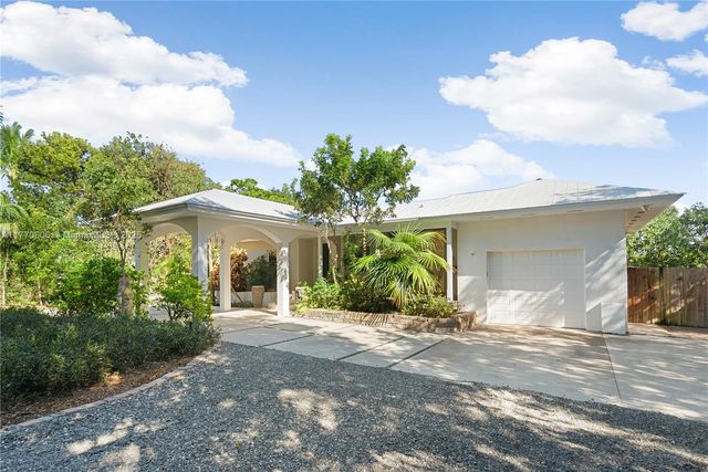 120 Coco Plum Rd S, Key Largo, FL 33037