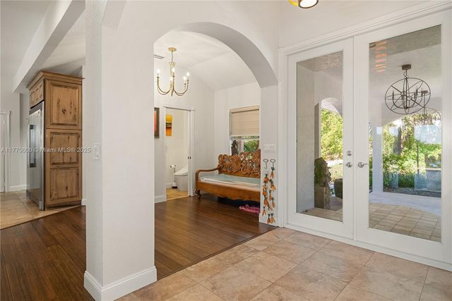 120 Coco Plum Rd S, Key Largo, FL 33037