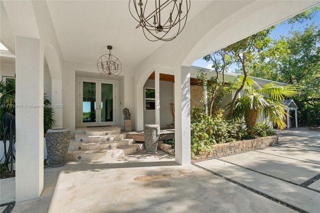 120 Coco Plum Rd S, Key Largo, FL 33037