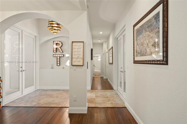 120 Coco Plum Rd S, Key Largo, FL 33037