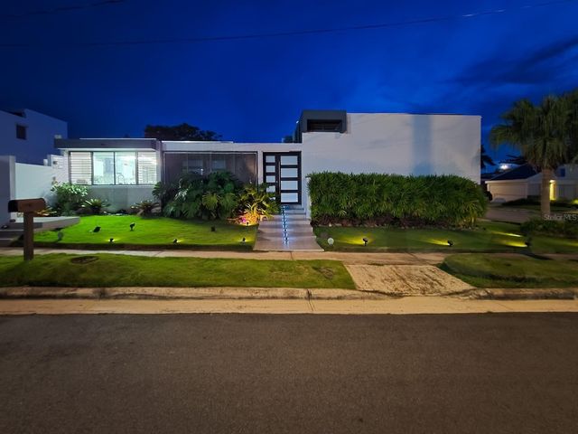 H3 CALLE BUCARE, Guaynabo, PR 00968