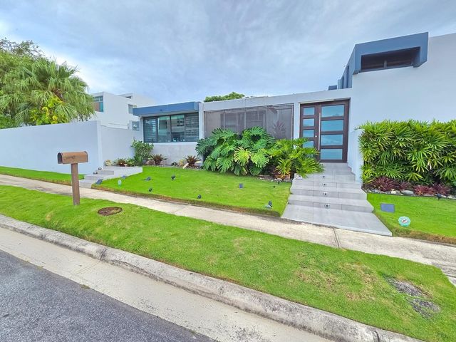 H3 CALLE BUCARE, Guaynabo, PR 00968