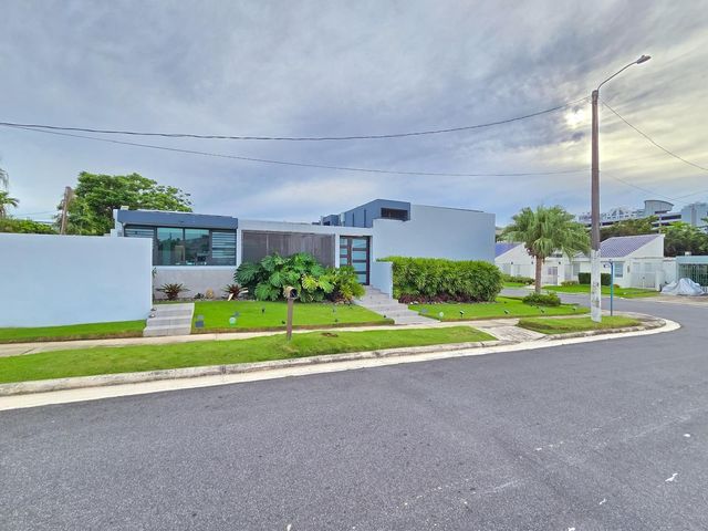 H3 CALLE BUCARE, Guaynabo, PR 00968