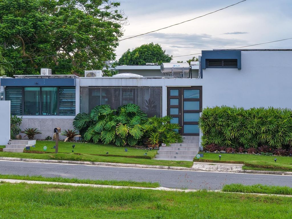 H3 CALLE BUCARE, Guaynabo, PR 00968