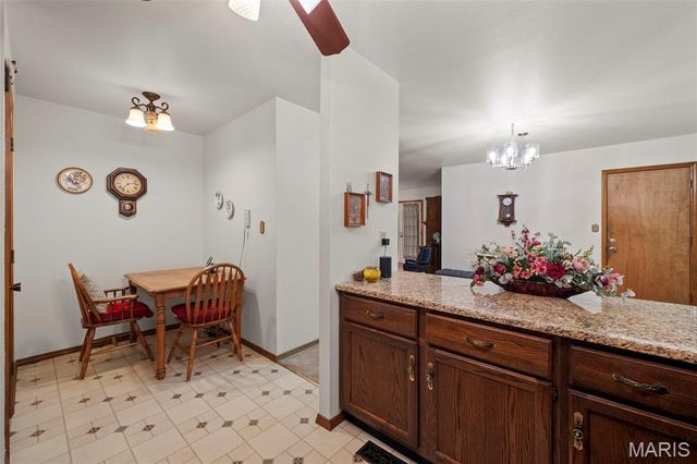 1316 Holgate Drive F1, Ballwin, MO 63021