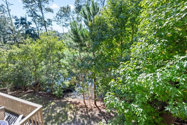 50 Yacht Cove Dr Apt 324, Hilton Head Island, SC 29928