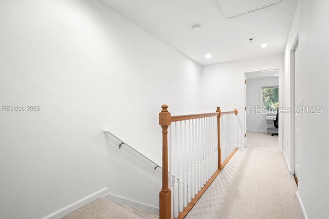 50 Yacht Cove Dr Apt 324, Hilton Head Island, SC 29928