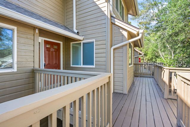 50 Yacht Cove Dr Apt 324, Hilton Head Island, SC 29928