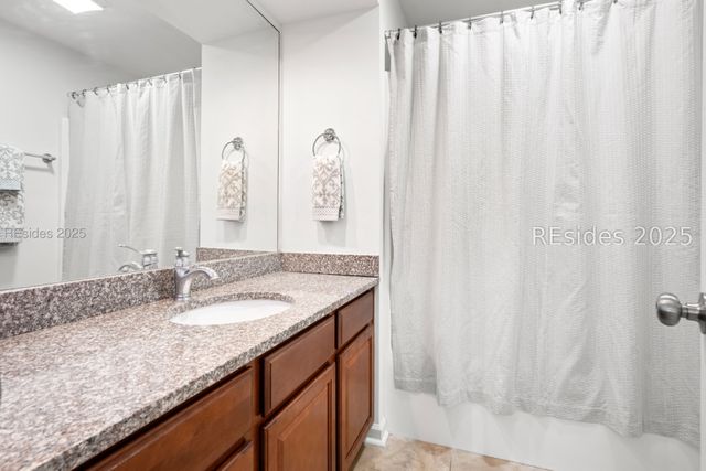 50 Yacht Cove Dr Apt 324, Hilton Head Island, SC 29928