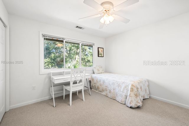 50 Yacht Cove Dr Apt 324, Hilton Head Island, SC 29928