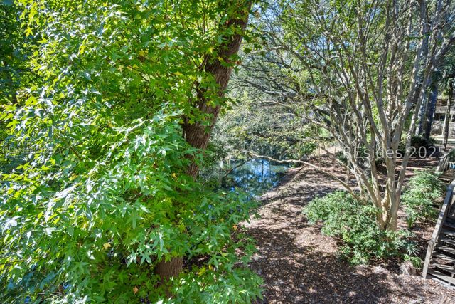 50 Yacht Cove Dr Apt 324, Hilton Head Island, SC 29928