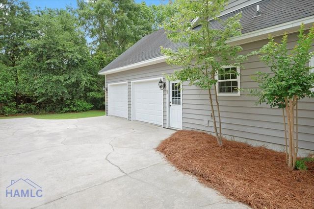 37 Macbeth Court, Richmond Hill, GA 31324