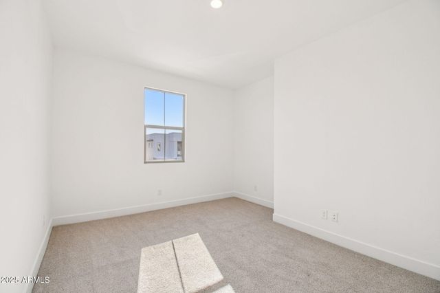 10450 E UPTON Avenue, Mesa, AZ 85212