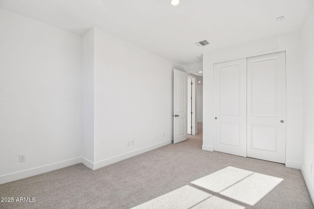 10450 E UPTON Avenue, Mesa, AZ 85212