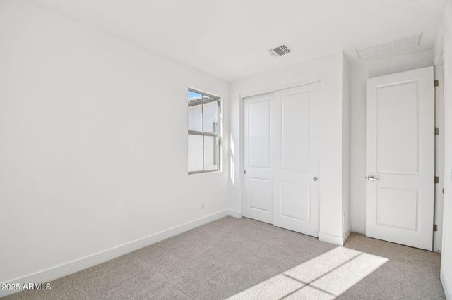 10450 E UPTON Avenue, Mesa, AZ 85212