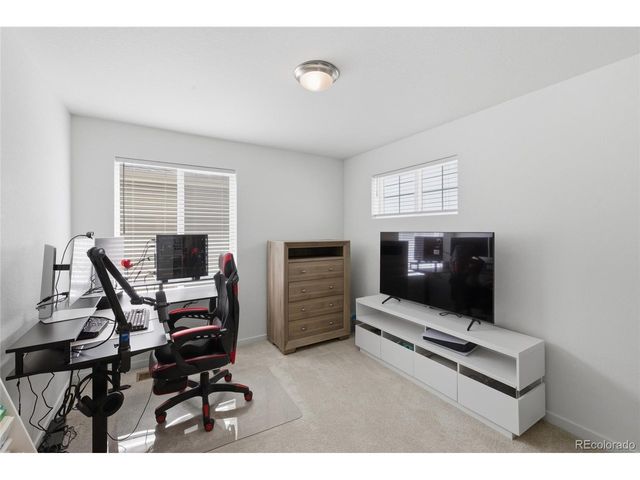 46538 Sunrise Ct, Bennett, CO 80102