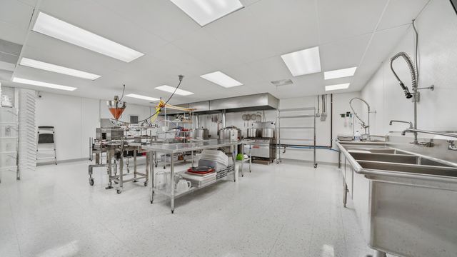 3376 C Road, Palisade, CO 81526