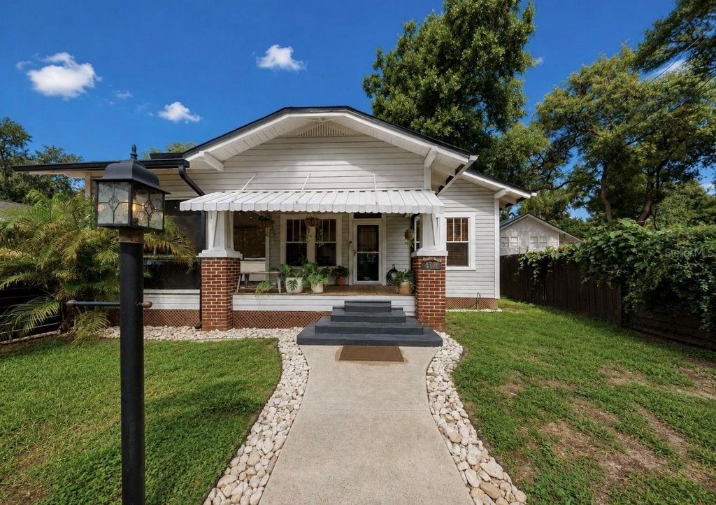 6702 N ELIZABETH STREET, Tampa, FL 33604