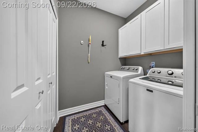 2034 Osprey, Troy, MI 48083
