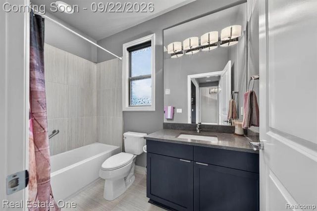 2034 Osprey, Troy, MI 48083