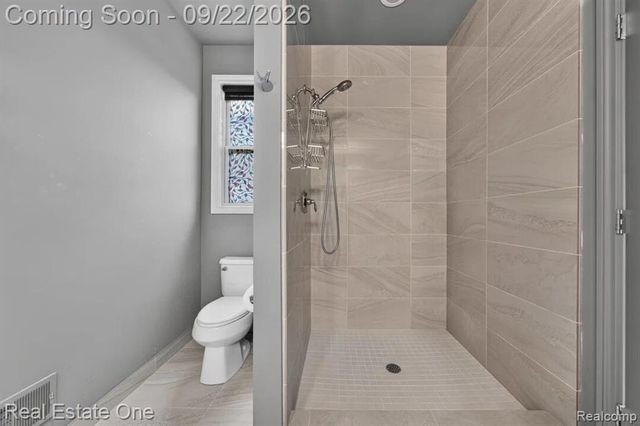 2034 Osprey, Troy, MI 48083