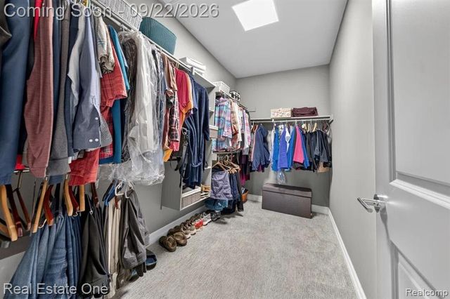 2034 Osprey, Troy, MI 48083