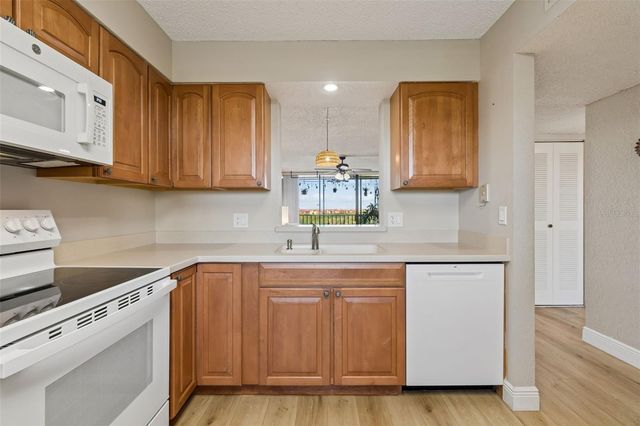 900 COVE CAY DRIVE 5F, Clearwater, FL 33760