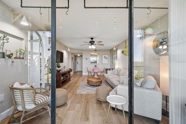 900 COVE CAY DRIVE 5F, Clearwater, FL 33760