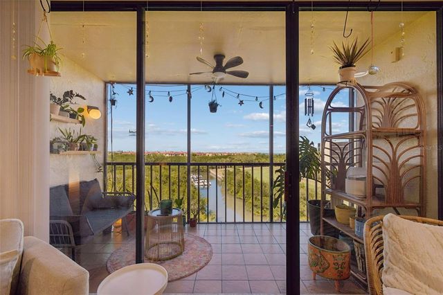 900 COVE CAY DRIVE 5F, Clearwater, FL 33760