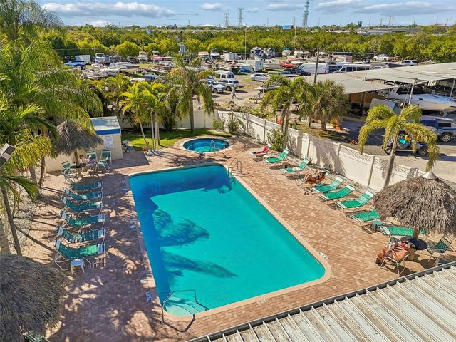 900 COVE CAY DRIVE 5F, Clearwater, FL 33760