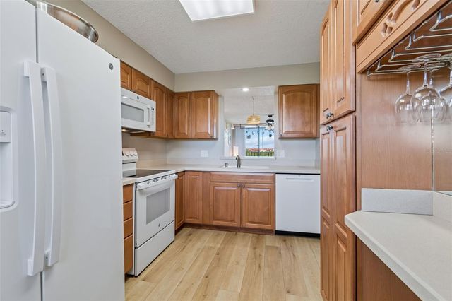 900 COVE CAY DRIVE 5F, Clearwater, FL 33760