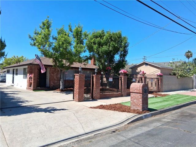 12587 Bradley Avenue, Sylmar, CA 91342