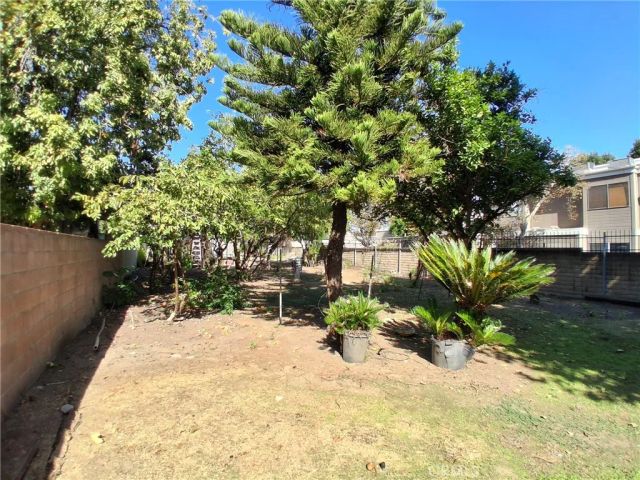 12587 Bradley Avenue, Sylmar, CA 91342